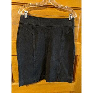 Banana Republic Stretch Black Straight Skirt Size 8 Zippered Slit Womens